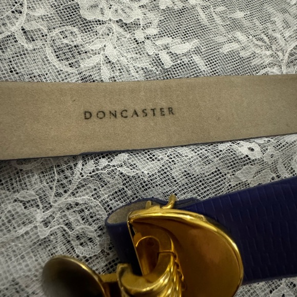 DONCASTER Vintage 80’s Gold & Silver Interlocking Unique Leather Belt Rare Fun - Picture 7 of 12